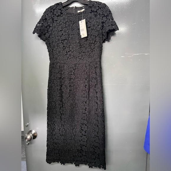 short black lace bridesmaid dresses Plus Size Mermaid High-Neck Lace Short Bridesmaid Dresses with Long Sl –  Newinlook main image 0